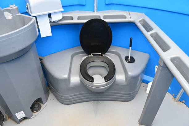 Portable Toilet Options We Offer in Lithonia, GA